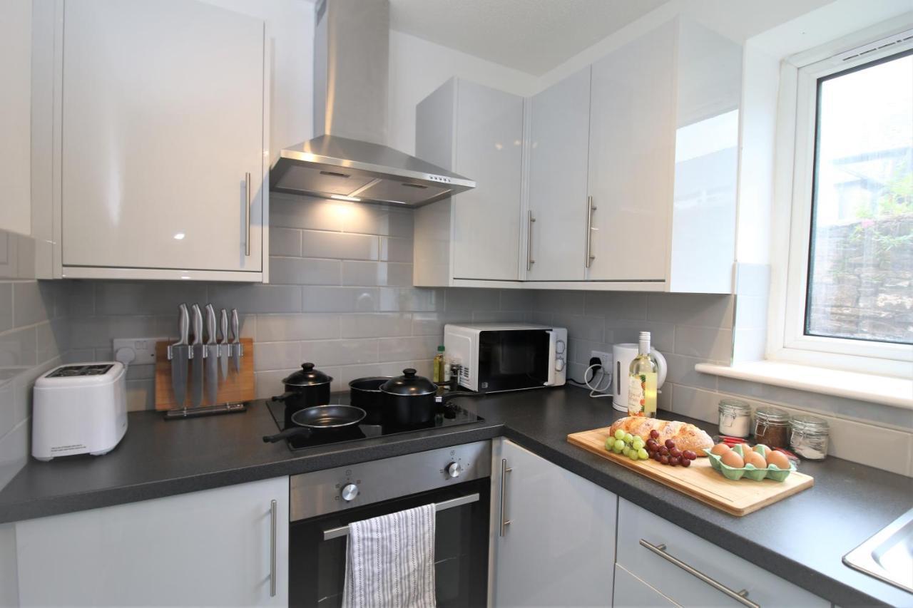 Thesiger Court Apartments - Free Private Parking - By Property Promise Cardiff Exterior foto
